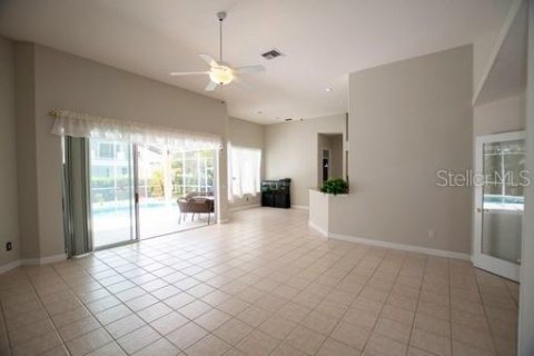 Villa ou maison à vendre à Orlando, Floride: 4 chambres, 235.23 m2 № 1381420 - photo 10