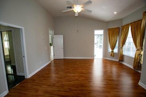 Casa en venta en Orlando, Florida, 4 dormitorios, 235.23 m2 № 1381420 - foto 16