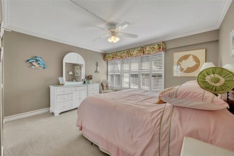 Condo in New Smyrna Beach, Florida, 2 bedrooms  № 1381421 - photo 18