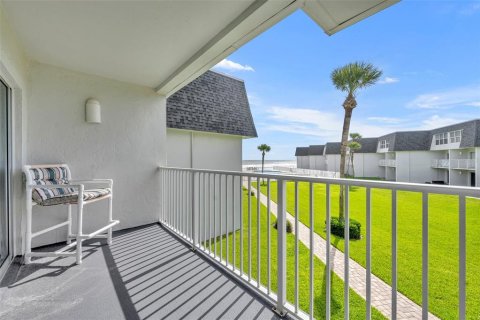 Condo in New Smyrna Beach, Florida, 2 bedrooms  № 1381421 - photo 16