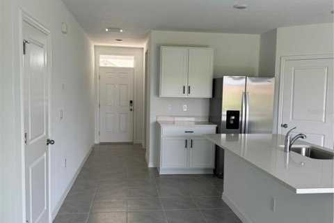 Casa en alquiler en Dade City, Florida, 4 dormitorios, 218.32 m2 № 1351341 - foto 10