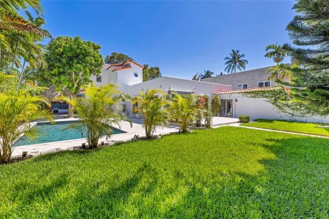 Villa ou maison à vendre à Fort Lauderdale, Floride: 4 chambres, 335.01 m2 № 1186600 - photo 7