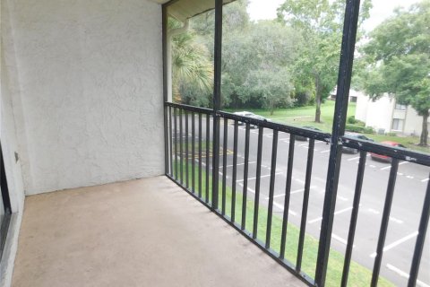 Condo in Tarpon Springs, Florida, 2 bedrooms  № 1337686 - photo 29