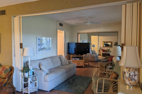 Condominio en venta en Lake Worth, Florida, 2 dormitorios, 83.05 m2 № 153568 - foto 27