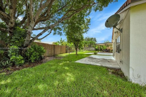 Casa en venta en Pembroke Pines, Florida, 3 dormitorios, 151.71 m2 № 1240467 - foto 18