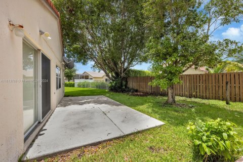 Villa ou maison à vendre à Pembroke Pines, Floride: 3 chambres, 151.71 m2 № 1240467 - photo 19