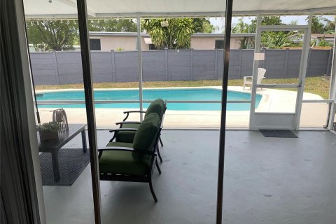 Casa en venta en Margate, Florida, 3 dormitorios, 155.52 m2 № 1223178 - foto 24