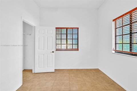 Copropriété à vendre à Coral Springs, Floride: 3 chambres, 116.13 m2 № 1372351 - photo 25