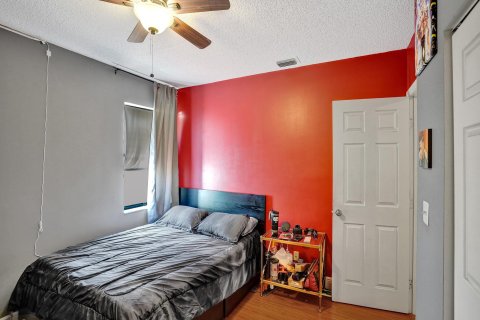 Casa en venta en Coral Springs, Florida, 5 dormitorios, 209.31 m2 № 807594 - foto 11