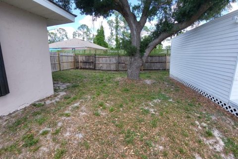 House in North Port, Florida 3 bedrooms, 129.32 sq.m. № 1153278 - photo 27