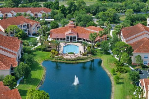 Condo in Sarasota, Florida, 1 bedroom  № 1373961 - photo 2