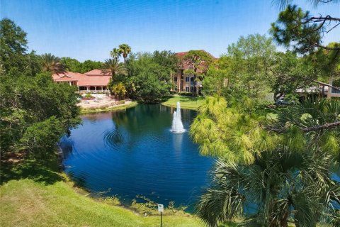 Condo in Sarasota, Florida, 1 bedroom  № 1373961 - photo 13