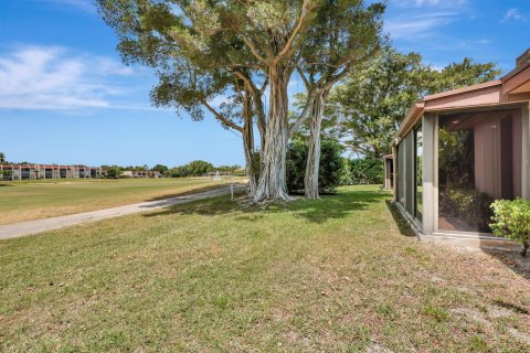 House in Lake Worth, Florida 3 bedrooms, 189.15 sq.m. № 1186368 - photo 26