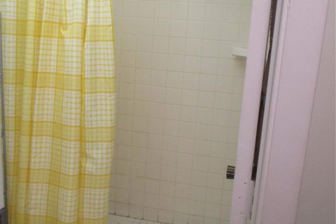 Condo in Tamarac, Florida, 2 bedrooms  № 1188775 - photo 3