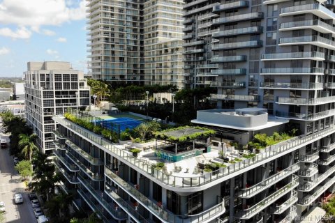 Condominio en venta en Miami, Florida, 1 dormitorio, 63.08 m2 № 1187862 - foto 17