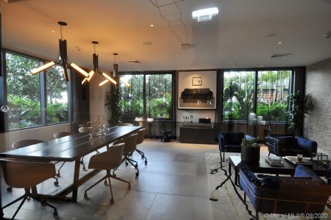 Condominio en venta en Miami, Florida, 1 dormitorio, 63.08 m2 № 1187862 - foto 14