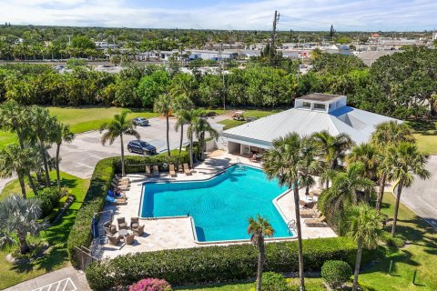 Condo in Jupiter, Florida, 2 bedrooms  № 1132826 - photo 5