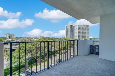 Condominio en venta en North Palm Beach, Florida, 2 dormitorios, 127.09 m2 № 1132827 - foto 25