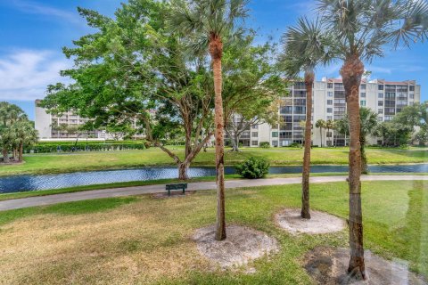 Copropriété à vendre à Delray Beach, Floride: 2 chambres, 98.48 m2 № 1174772 - photo 16