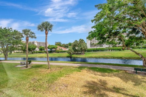 Copropriété à vendre à Delray Beach, Floride: 2 chambres, 98.48 m2 № 1174772 - photo 17