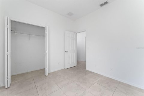 Villa ou maison à vendre à Kissimmee, Floride: 4 chambres, 181.35 m2 № 1288756 - photo 11