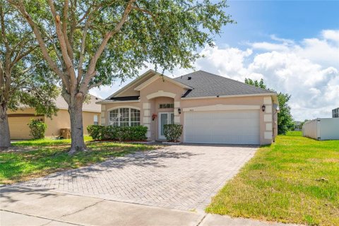 Villa ou maison à vendre à Kissimmee, Floride: 4 chambres, 181.35 m2 № 1288756 - photo 2