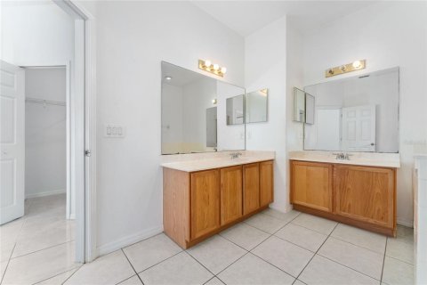 Villa ou maison à vendre à Kissimmee, Floride: 4 chambres, 181.35 m2 № 1288756 - photo 19