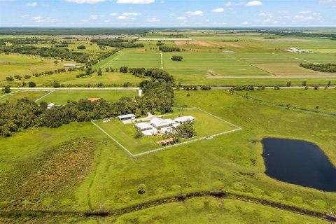 Terreno en venta en Okeechobee, Florida № 733485 - foto 29