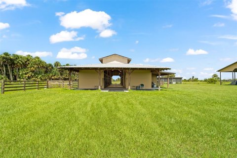 Terreno en venta en Okeechobee, Florida № 733485 - foto 27