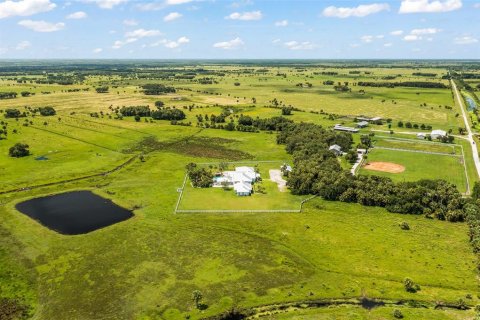 Land in Okeechobee, Florida № 733485 - photo 30