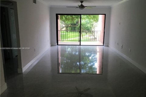 Condominio en venta en Pinecrest, Florida, 3 dormitorios, 100.89 m2 № 1135919 - foto 5