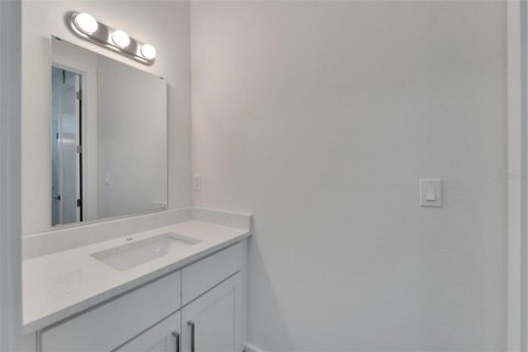 Adosado en venta en Tampa, Florida, 2 dormitorios, 121.14 m2 № 1157255 - foto 18