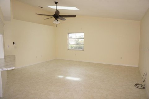 House in Port Charlotte, Florida 3 bedrooms, 191.56 sq.m. № 1325075 - photo 27