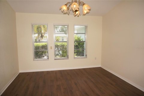 House in Port Charlotte, Florida 3 bedrooms, 191.56 sq.m. № 1325075 - photo 10