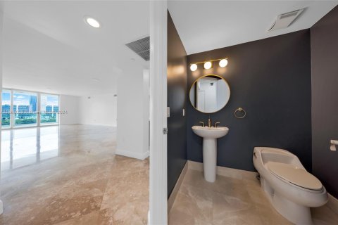 Copropriété à vendre à Aventura, Floride: 2 chambres, 185.9 m2 № 1384198 - photo 5