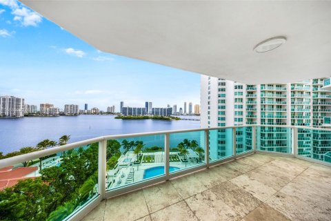 Copropriété à vendre à Aventura, Floride: 2 chambres, 185.9 m2 № 1384198 - photo 4