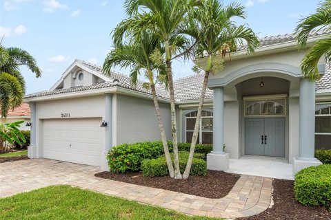 Villa ou maison à vendre à Punta Gorda, Floride: 3 chambres, 204.94 m2 № 1302637 - photo 4