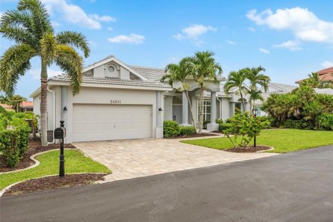 Villa ou maison à vendre à Punta Gorda, Floride: 3 chambres, 204.94 m2 № 1302637 - photo 5