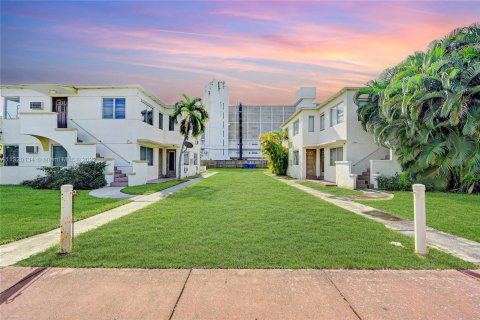 Купить коммерческую недвижимость в Майами-Бич, Флорида № 197165 - фото 6