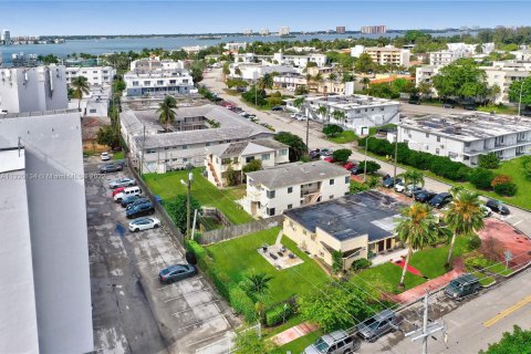 Купить коммерческую недвижимость в Майами-Бич, Флорида № 197165 - фото 5