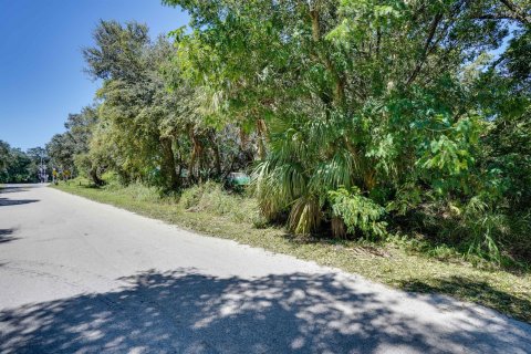 Terreno en venta en Fort Pierce, Florida № 40469 - foto 17