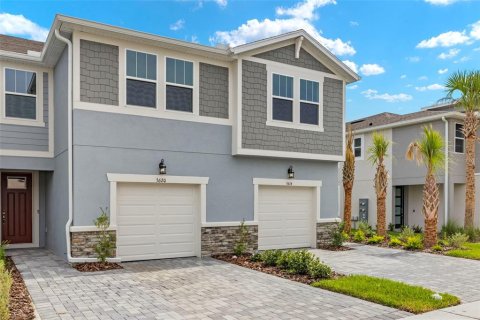 Townhouse in Wesley Chapel, Florida 3 bedrooms, 175.4 sq.m. № 1421076 - photo 5