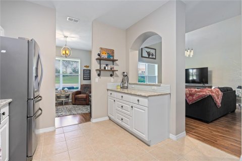 Townhouse in New Smyrna Beach, Florida 2 bedrooms, 170.66 sq.m. № 744742 - photo 8