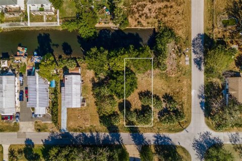 Terrain à vendre à Hudson, Floride № 235947 - photo 2
