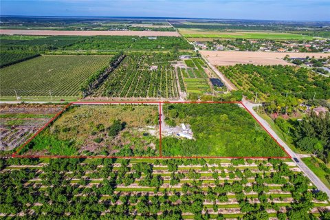 Купить земельный участок в Хомстед, Флорида № 1097686 - фото 4