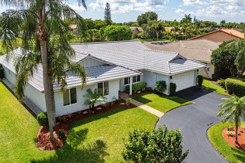 Villa ou maison à vendre à Coral Springs, Floride: 4 chambres, 214.23 m2 № 1185567 - photo 1