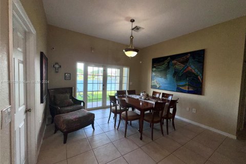 Casa en venta en Miramar, Florida, 3 dormitorios, 156.45 m2 № 1168148 - foto 10