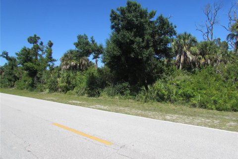 Terreno en venta en Englewood, Florida № 1133206 - foto 1