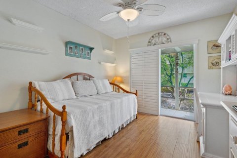 Condo in Boynton Beach, Florida, 2 bedrooms  № 1132953 - photo 18