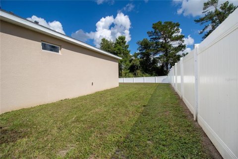 House in Orange City, Florida 3 bedrooms, 150.5 sq.m. № 1383394 - photo 23